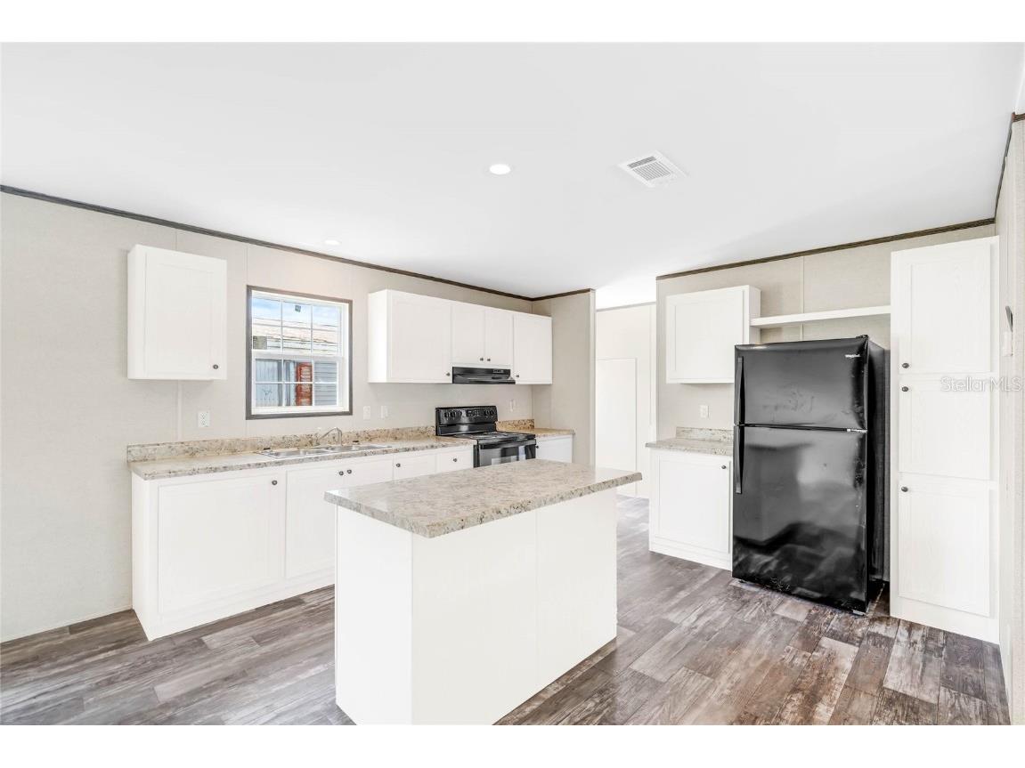 8857 Highpoint Boulevard Brooksville FL 34613 O6299304 image2