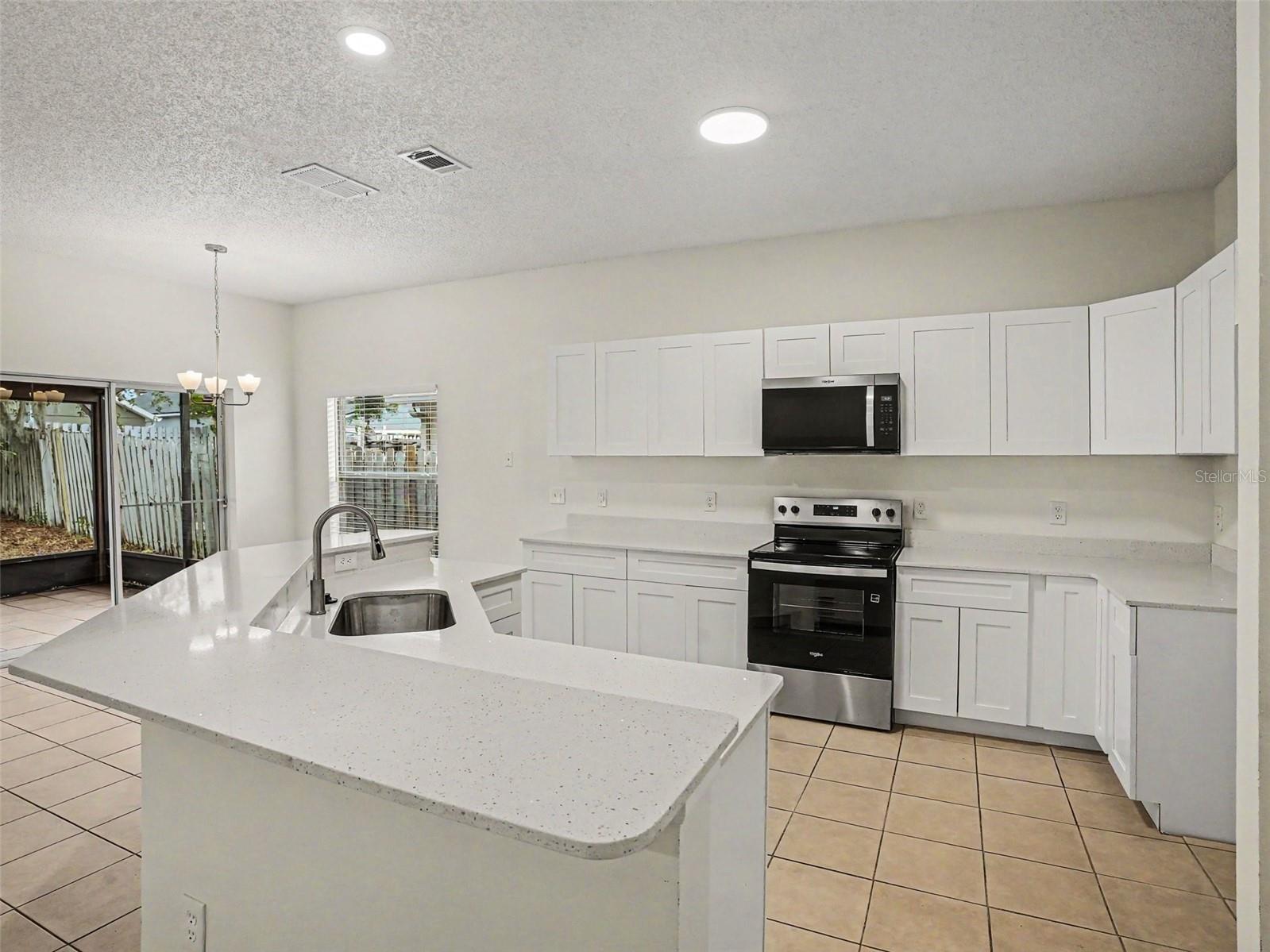 8857 Palisades Beach Avenue Orlando FL 32829 O6409017 image20