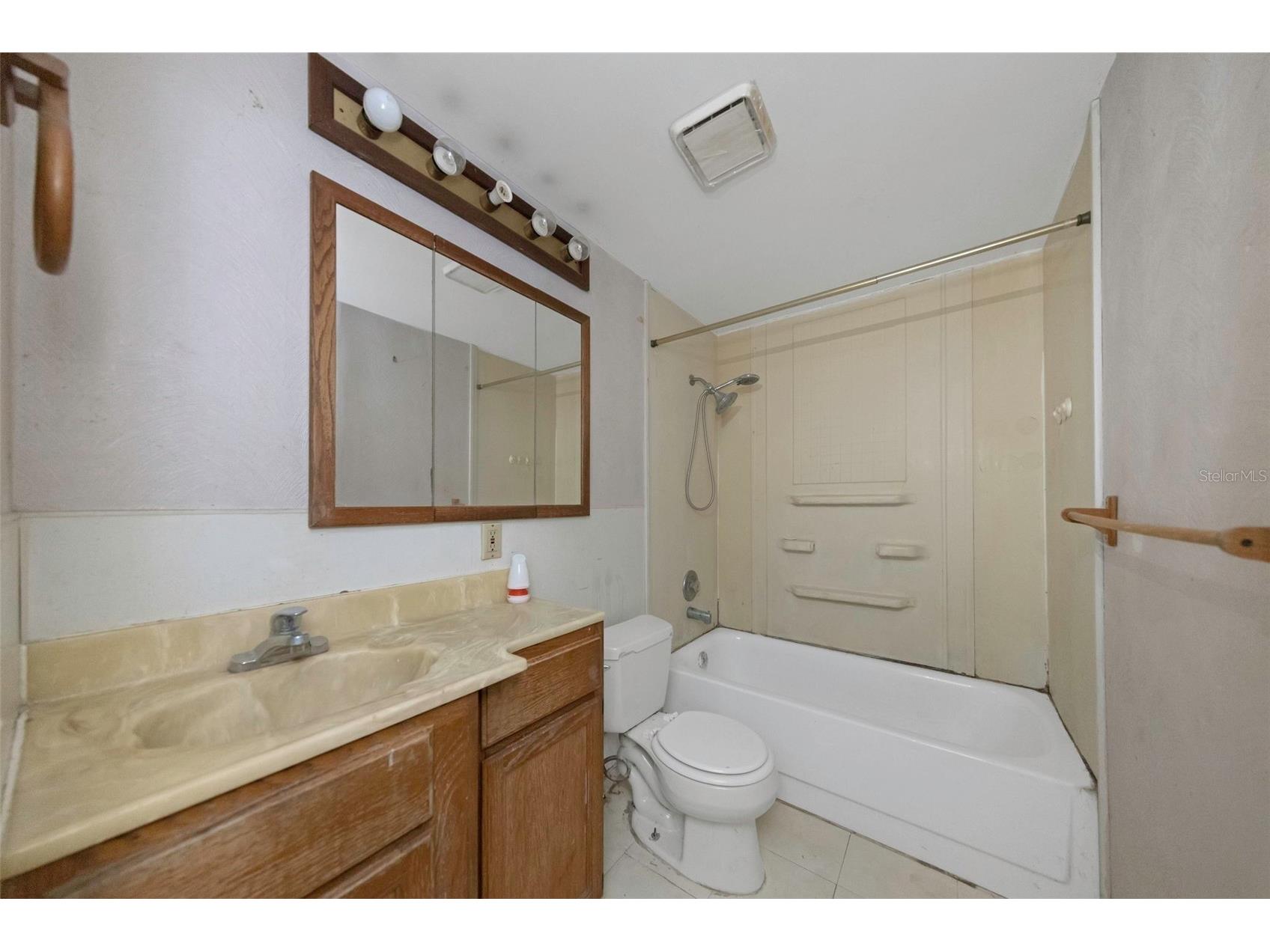 8858 67th Way N Pinellas Park FL 33782 TB8457883 image17