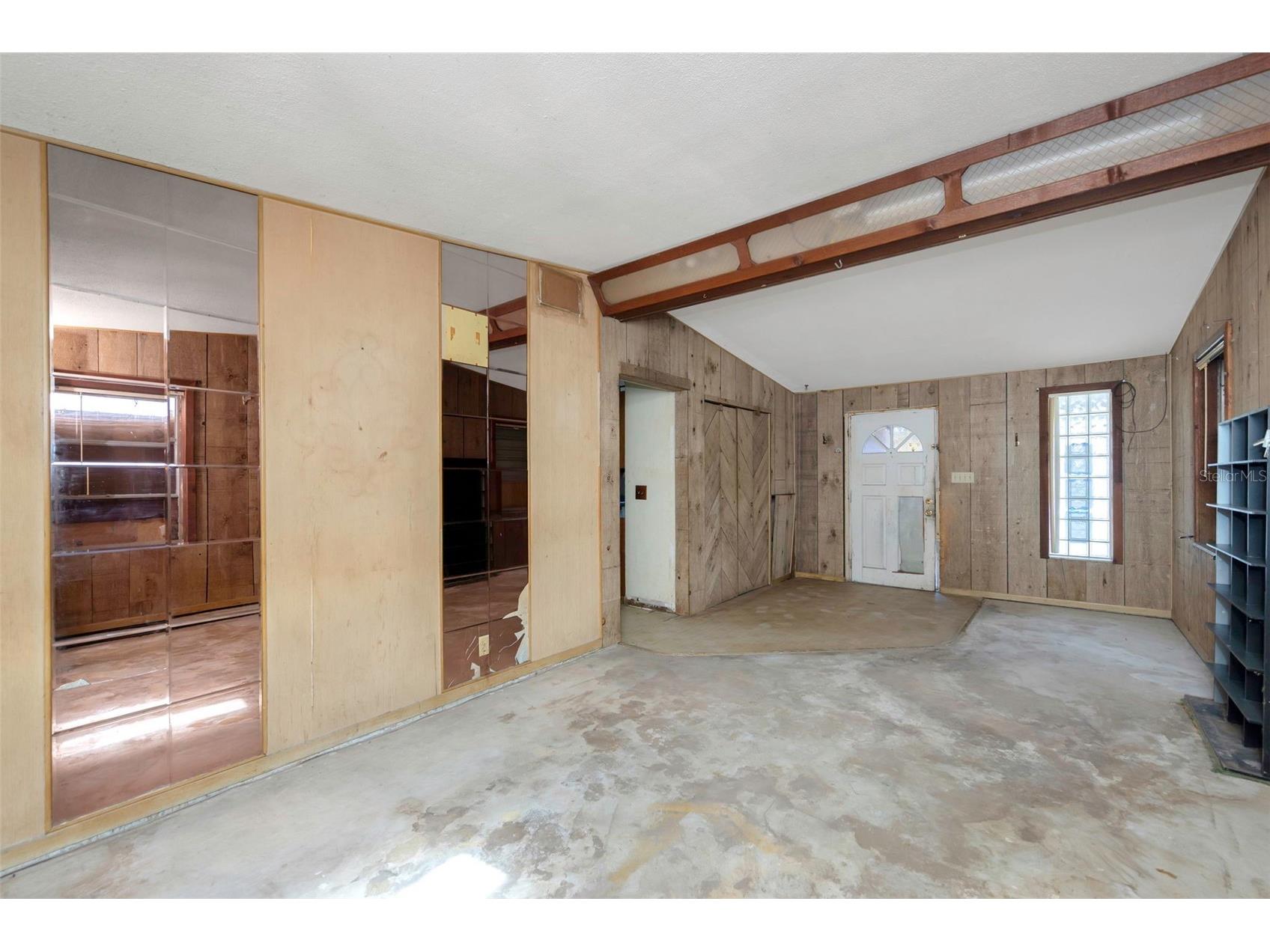 8858 67th Way N Pinellas Park FL 33782 TB8457883 image5