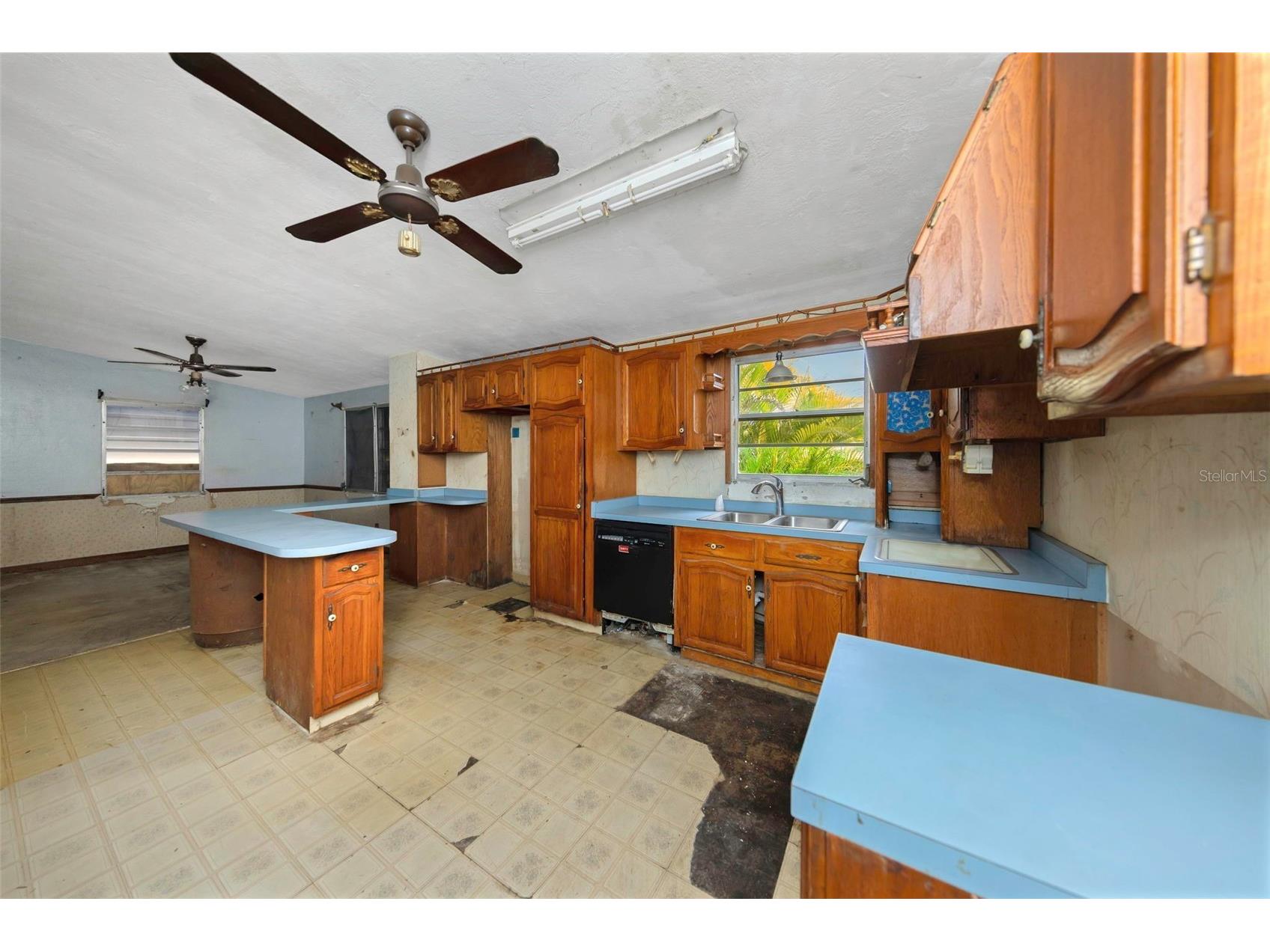 8858 67th Way N Pinellas Park FL 33782 TB8457883 image6