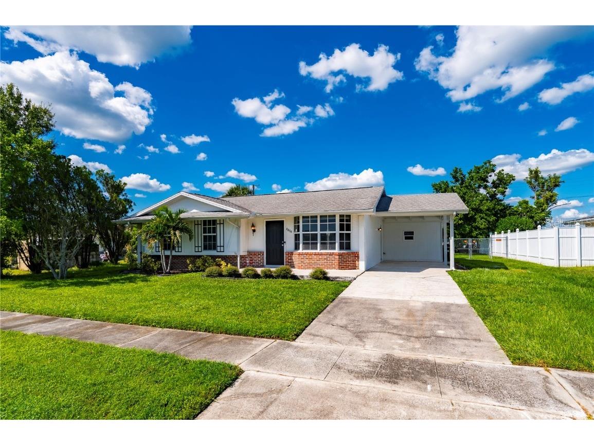 8858 Fay Avenue North Port FL 34287 A4668832 image2