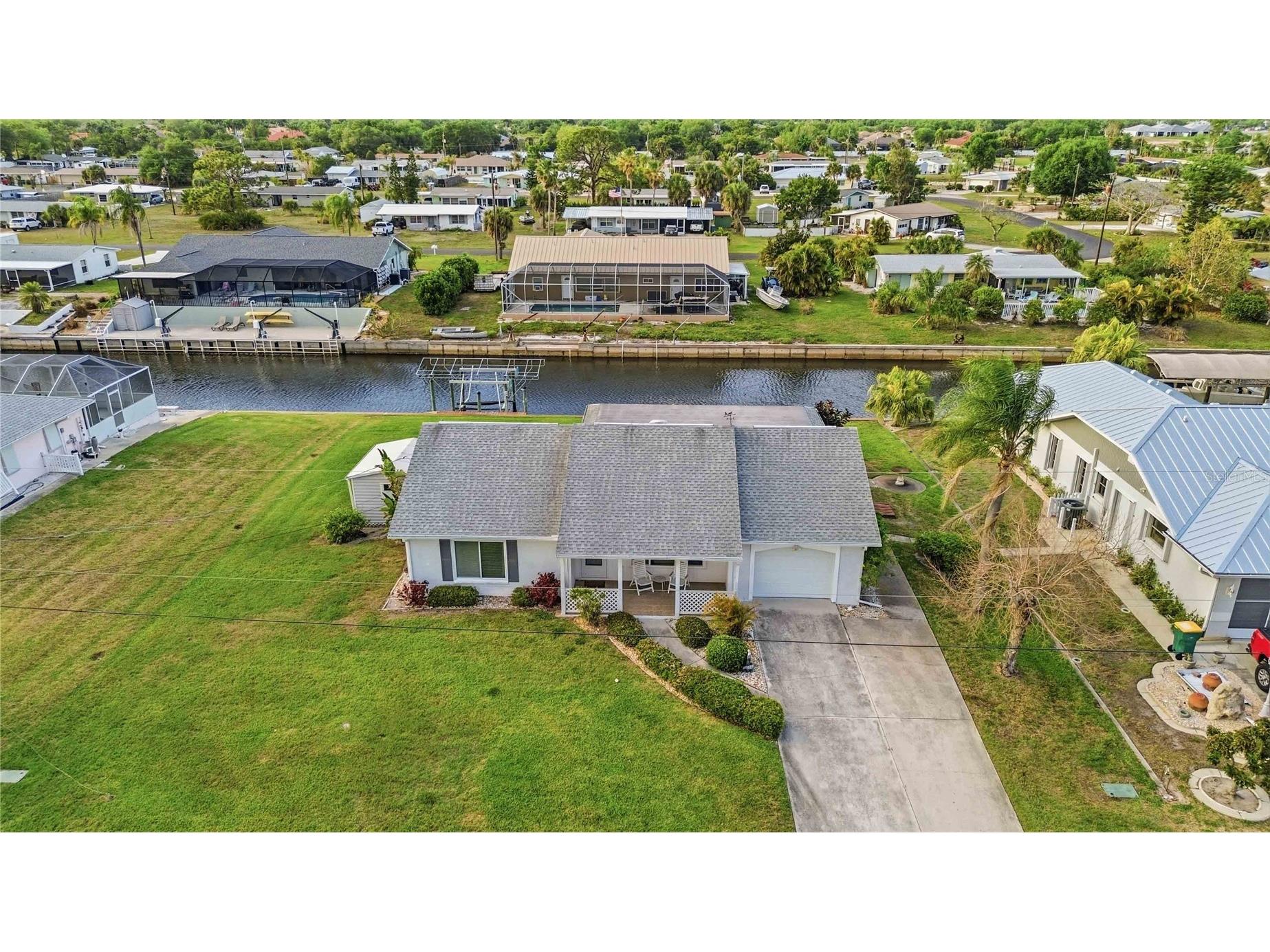 886 E 4th Street Englewood FL 34223 A4688833 image46
