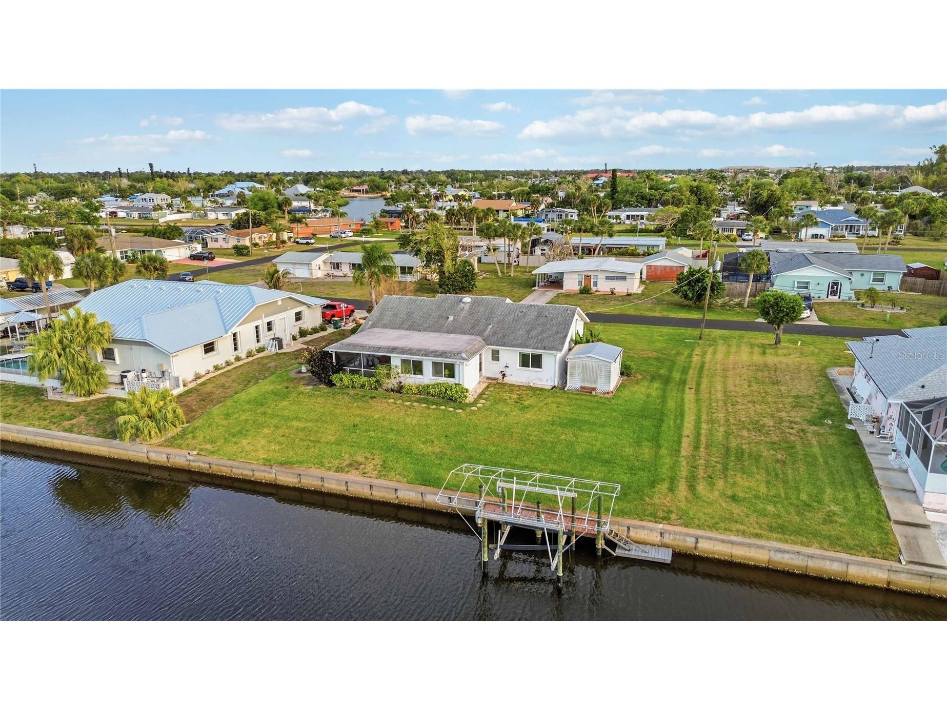 886 E 4th Street Englewood FL 34223 A4688833 image52
