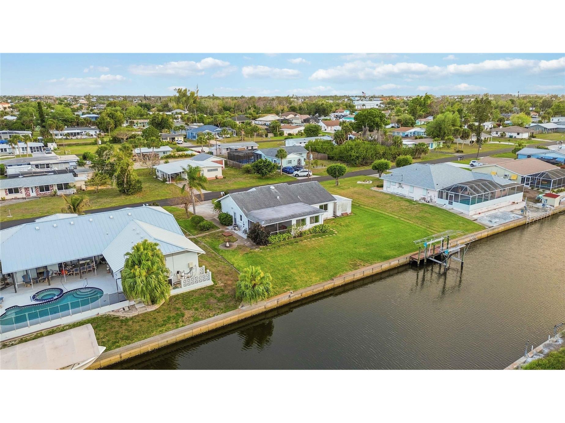 886 E 4th Street Englewood FL 34223 A4688833 image56