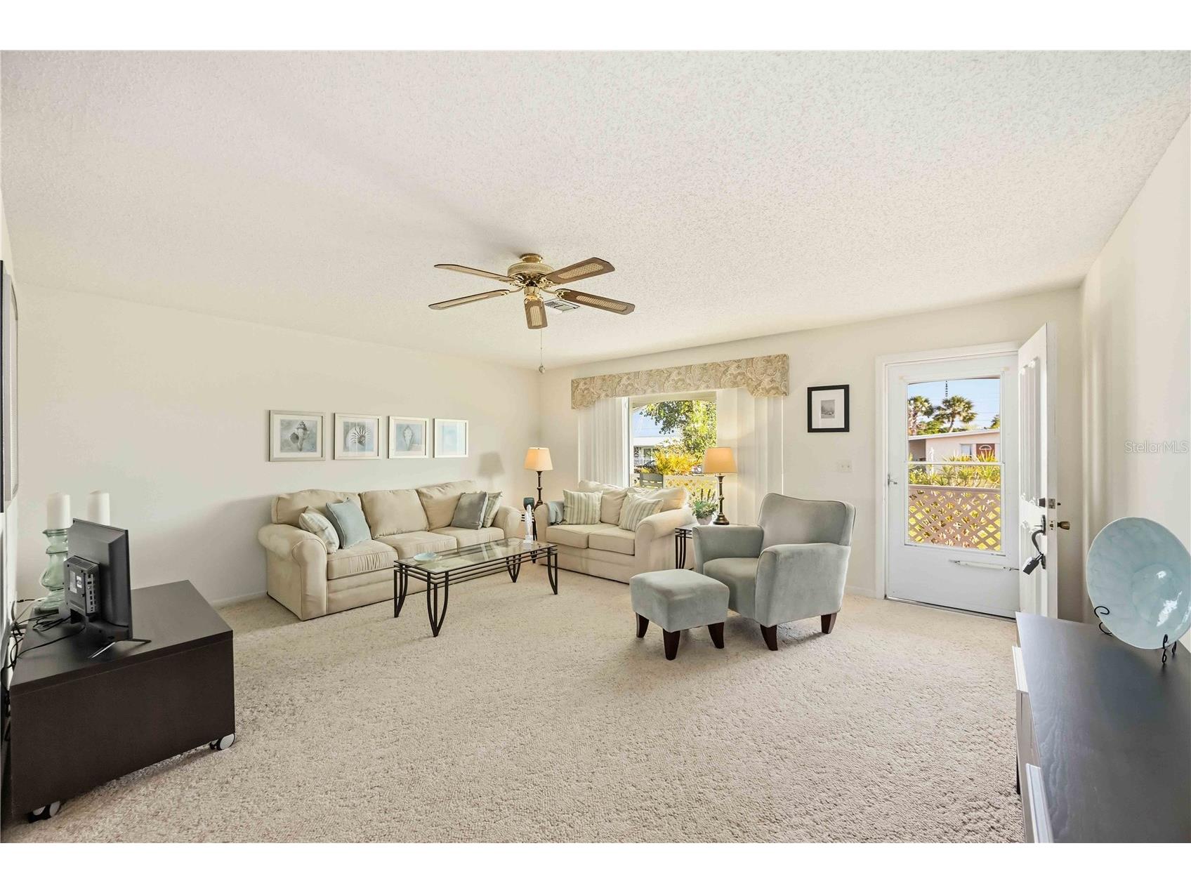 886 E 4th Street Englewood FL 34223 A4688833 image9