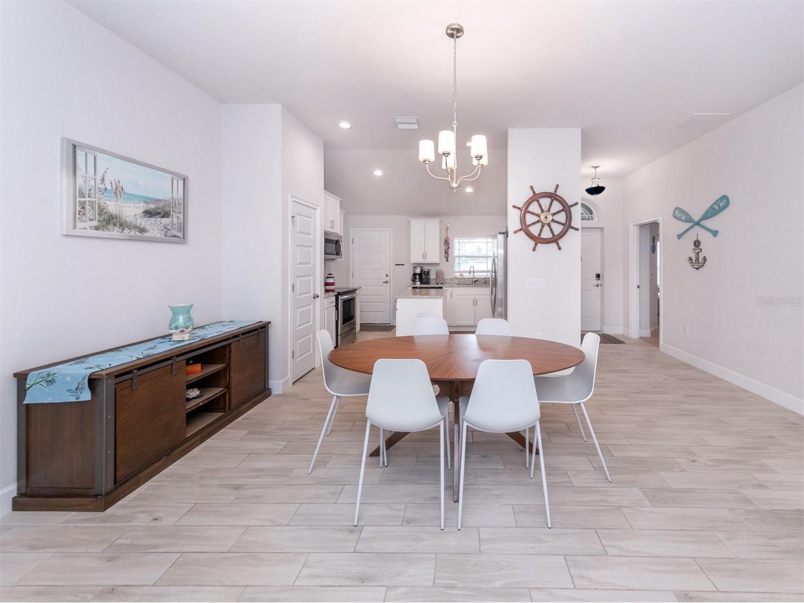 886 Euclid Road Venice FL 34293 N6144807 image10