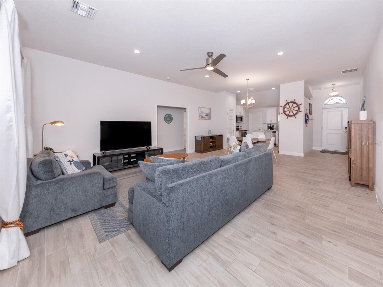 886 Euclid Road Venice FL 34293 N6144807 image4