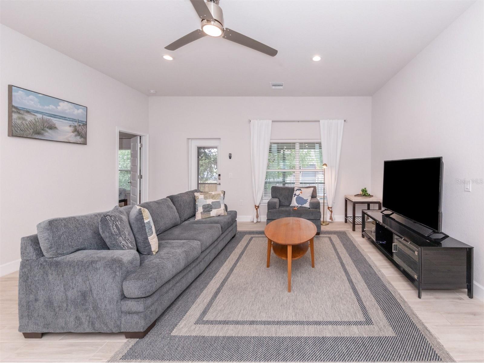 886 Euclid Road Venice FL 34293 N6144807 image8