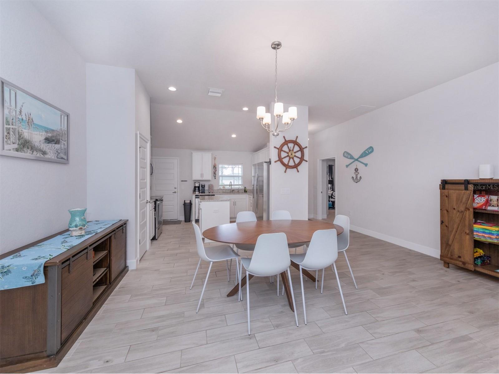 886 Euclid Road Venice FL 34293 N6144807 image9