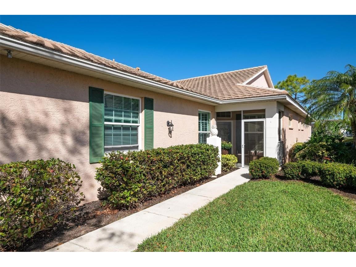 886 Tartan Drive Venice FL 34293 N6125210 image1