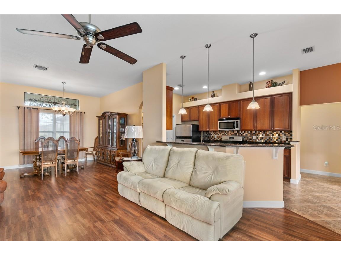 8860 Bridgeport Bay Circle Mount Dora FL 32757 - LAKES OF MOUNT DORA G5103304 image11