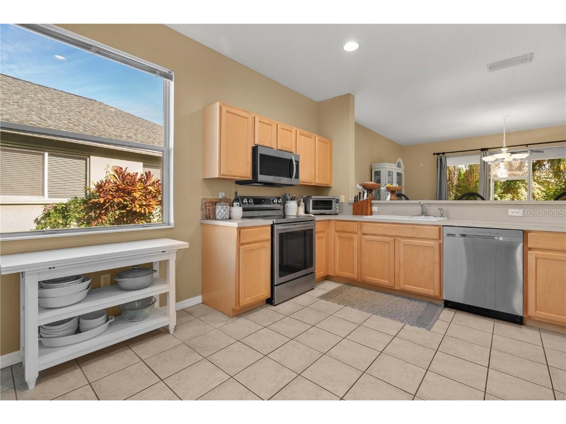 8860 Founders Circle Palmetto FL 34221 A4672325 image25