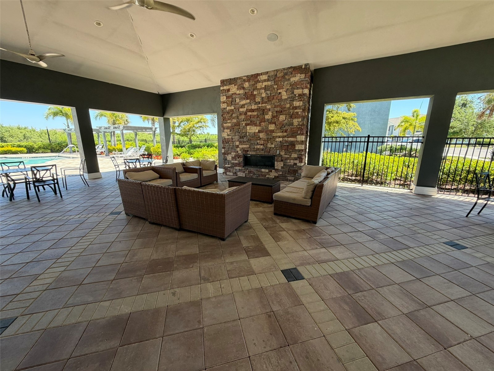 8860 Milestone Drive Sarasota FL 34238 A4694038 image31