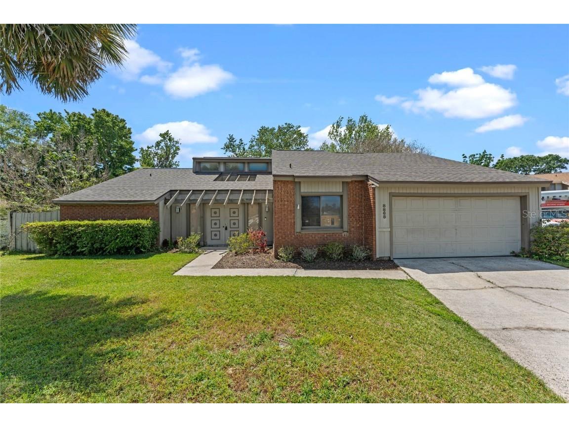 8868 Pine Bay Court Orlando FL 32825 O6190990 image1