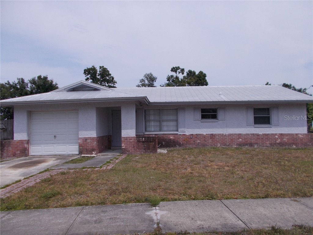 8869 90th Way Seminole FL 33777 TB8386533 image1