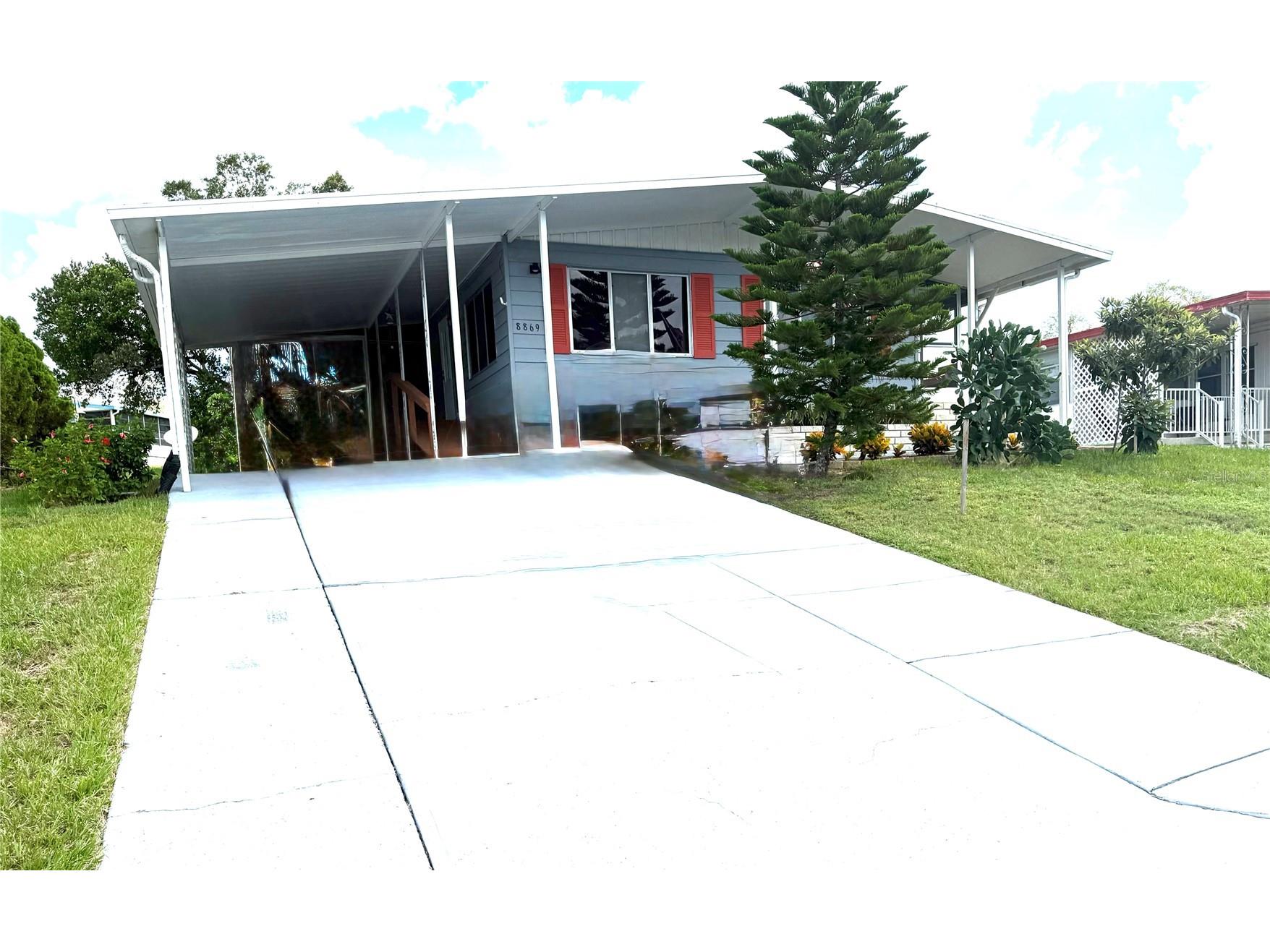 8869 Highpoint Boulevard Brooksville FL 34613 TB8415476 image2