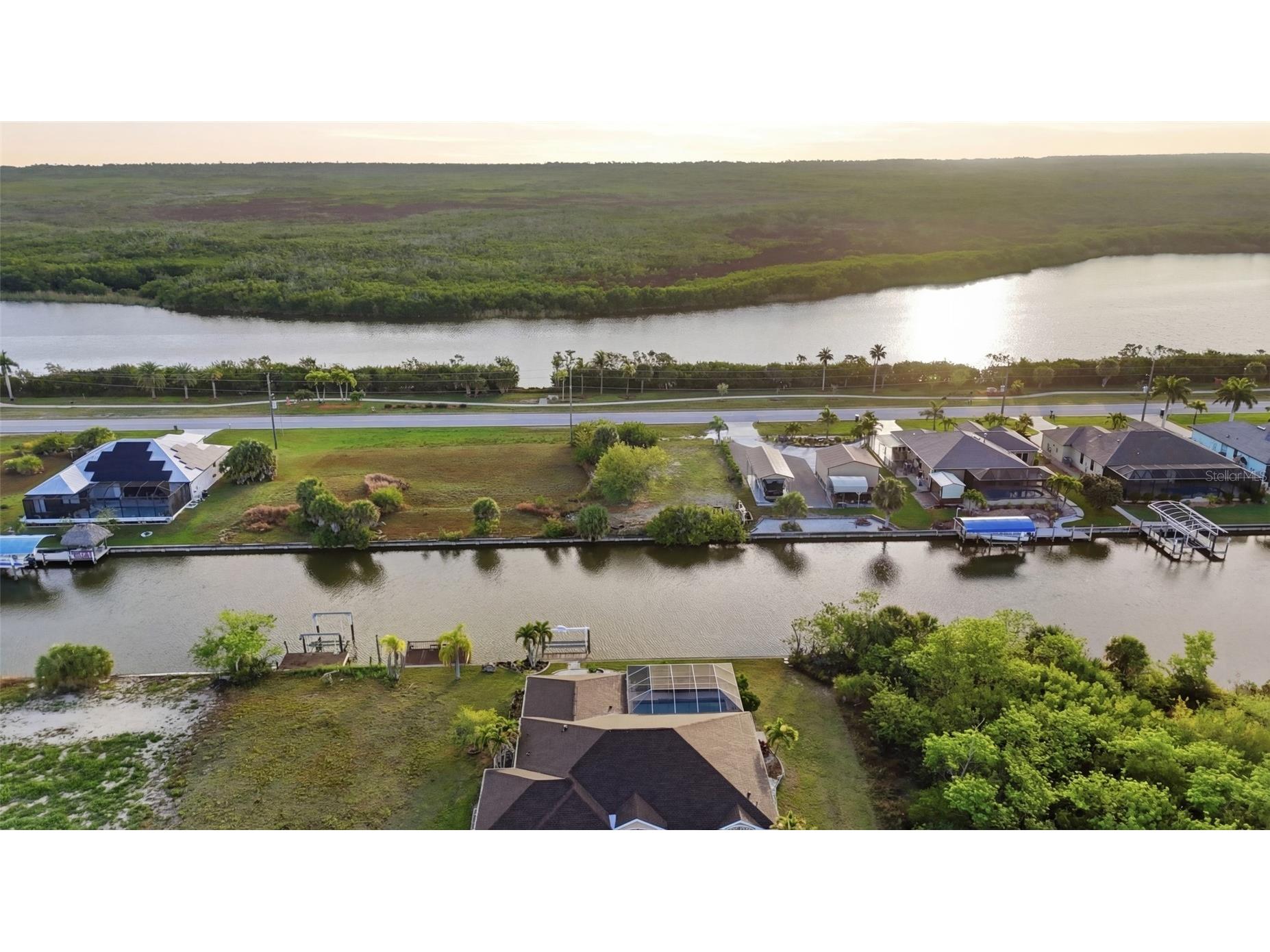 8869 St Paul Drive Port Charlotte FL 33981 - CLYDE WATERWAY C7523707 image8