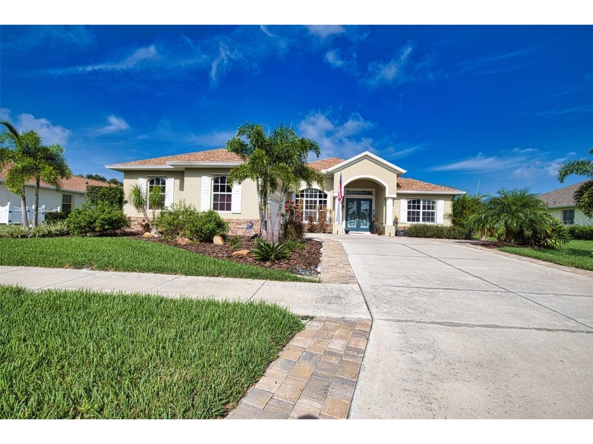 887 Clear Lake Drive Englewood FL 34223 T3549791 image1