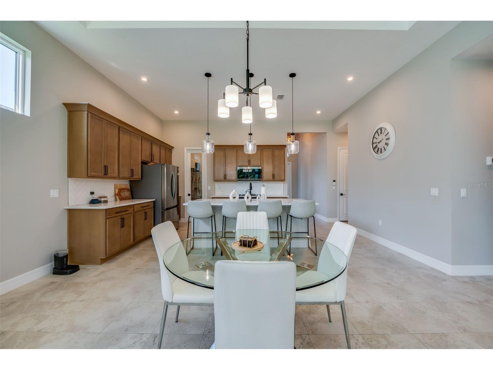 887 Lake Hill Way Deland FL 32724 V4947653 image2