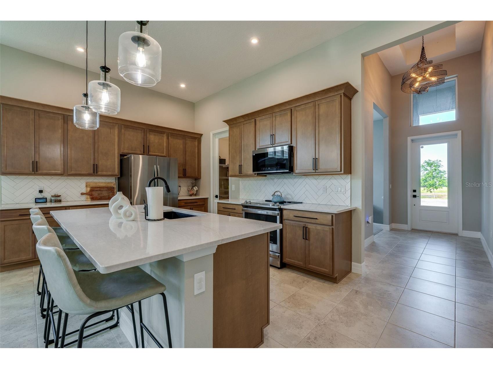 887 Lake Hill Way Deland FL 32724 V4947653 image7
