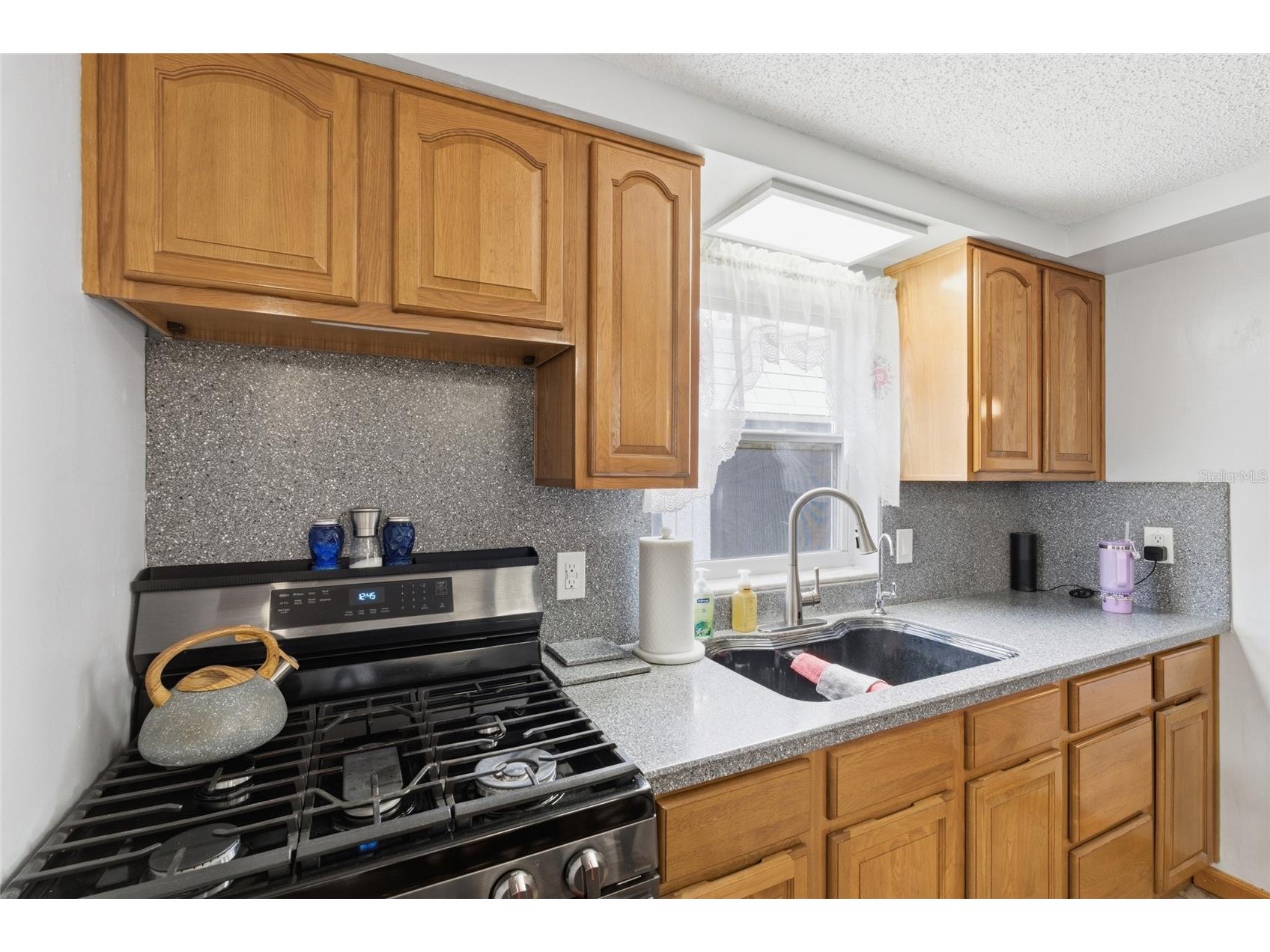 8870 53rd Way N Pinellas Park FL 33782 TB8516452 image11