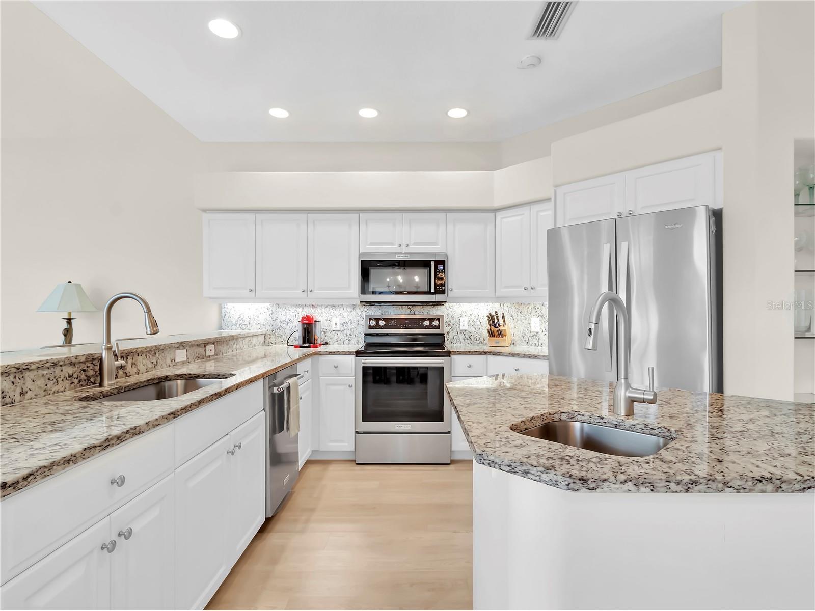 8870 Huntington Pointe Drive Sarasota FL 34238 TB8488150 image9