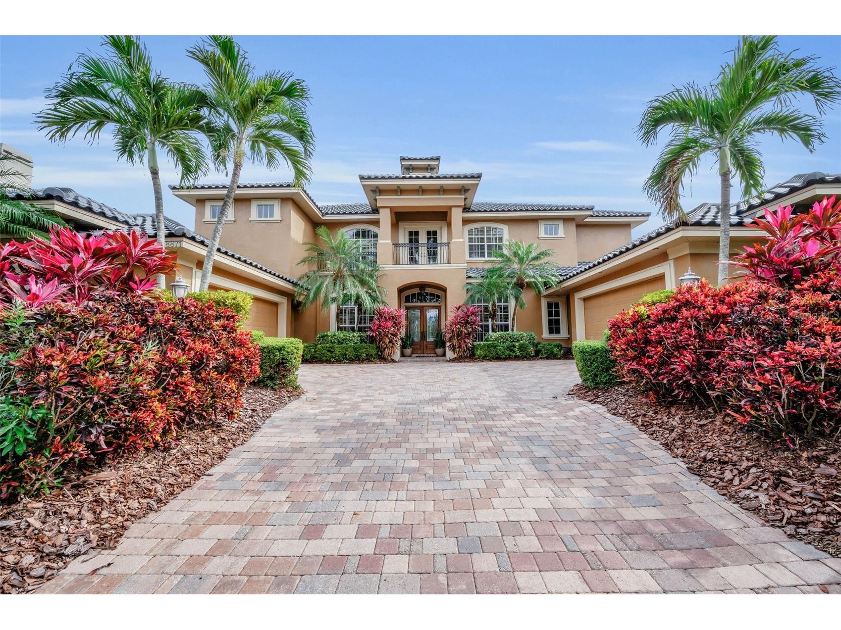 8871 Silverthorn Road Seminole FL 33777 - Canal TB8465707 image1