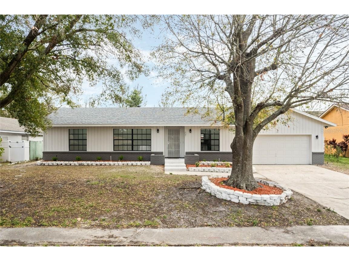8874 Hillsdale Drive Orlando FL 32818 O6282584 image1