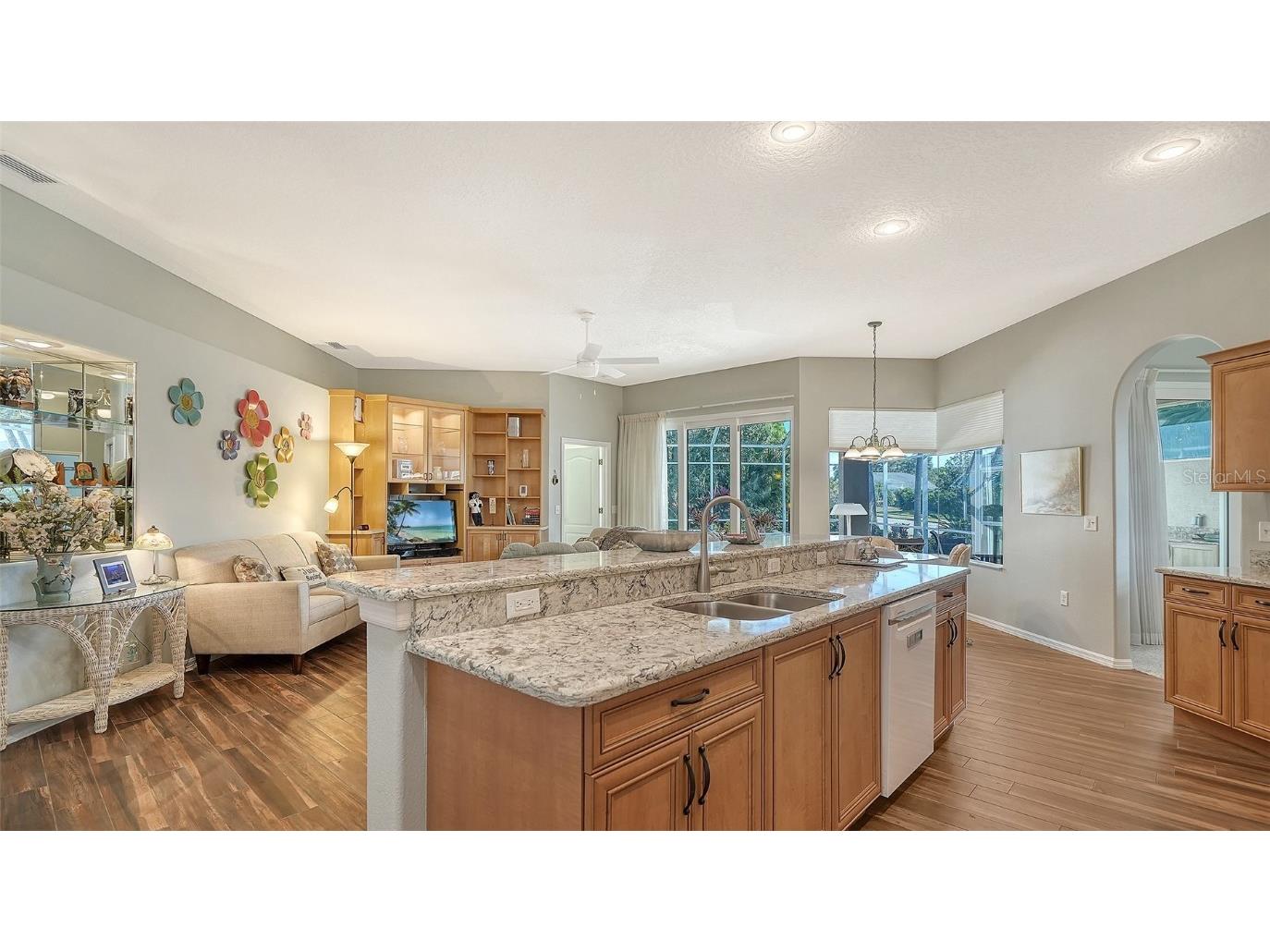 8875 Macgregor Lane Sarasota FL 34238 A4671268 image11