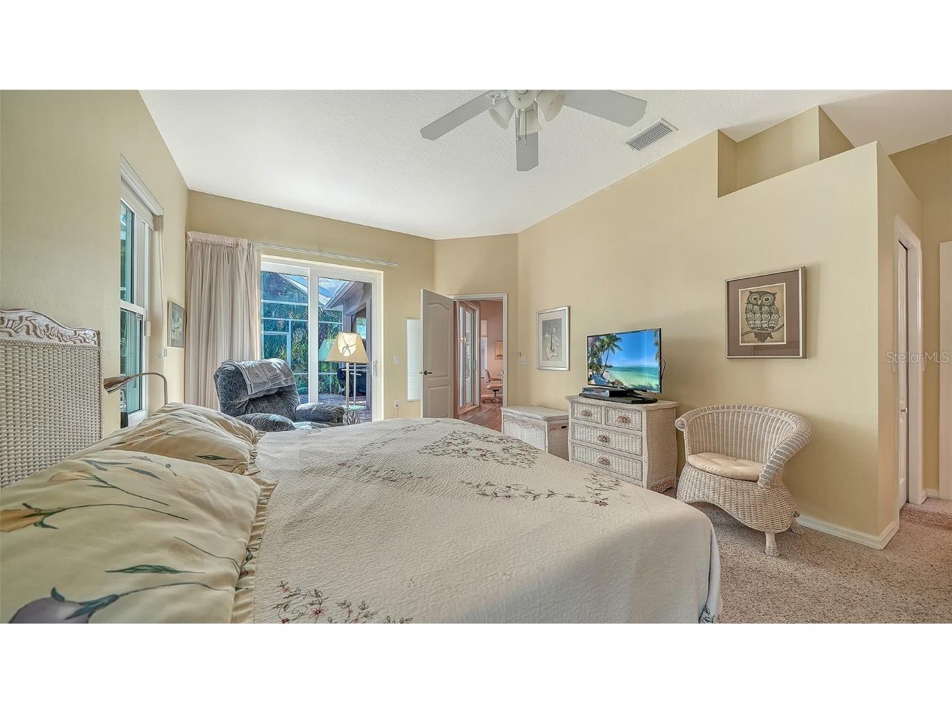 8875 Macgregor Lane Sarasota FL 34238 A4671268 image21