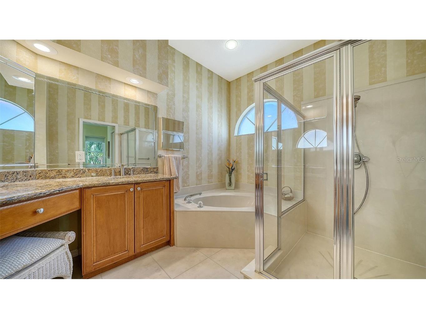 8875 Macgregor Lane Sarasota FL 34238 A4671268 image23