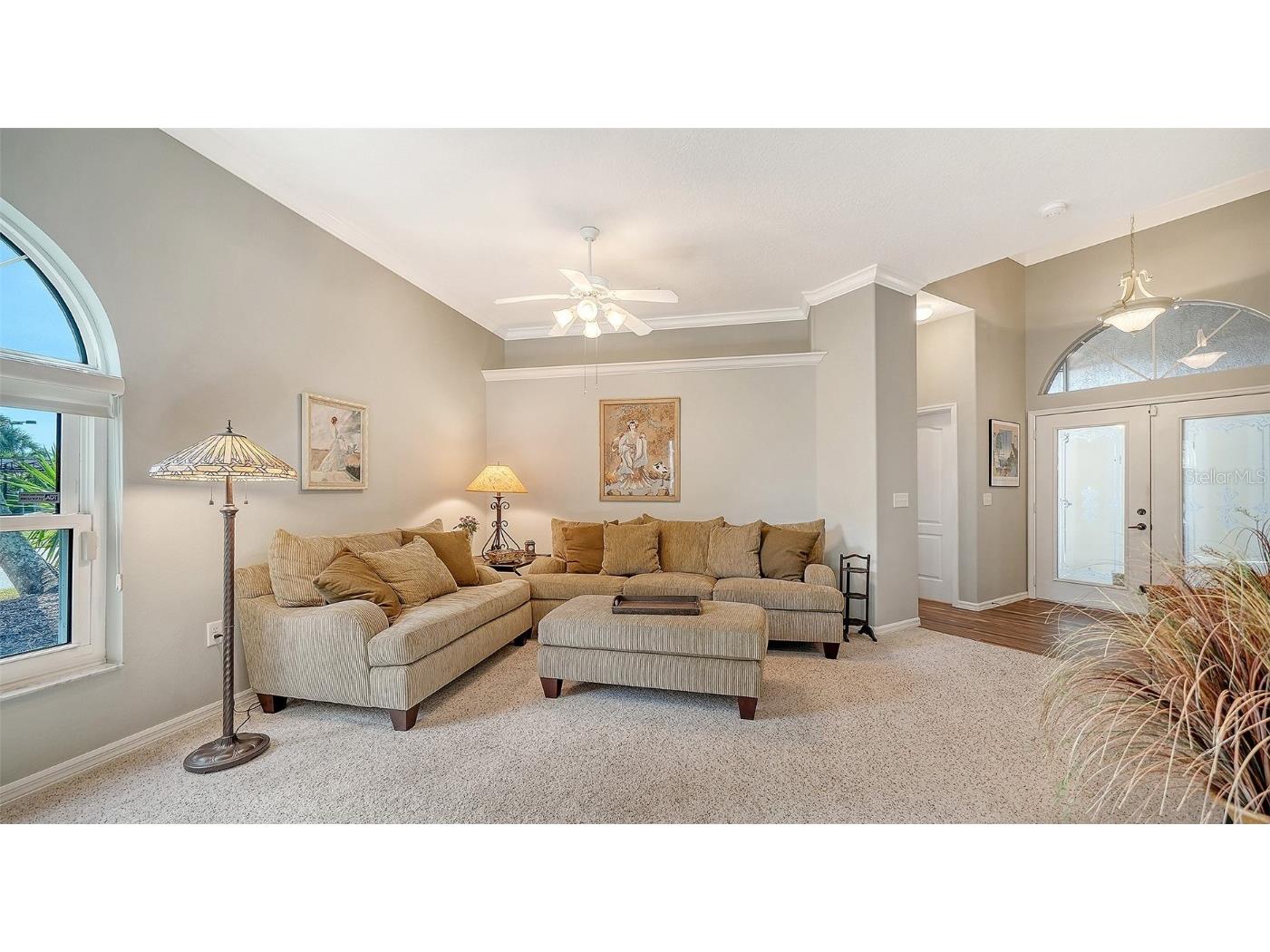 8875 Macgregor Lane Sarasota FL 34238 A4671268 image3