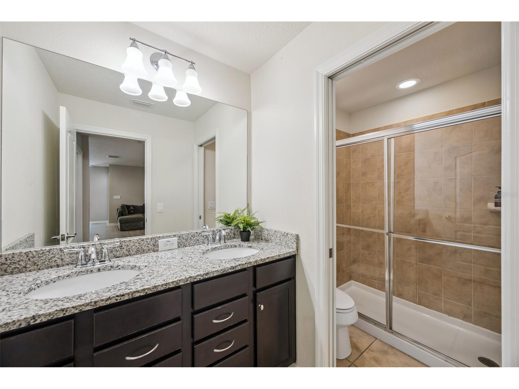 8875 Qin Loop Kissimmee FL 34747 O6405993 image27
