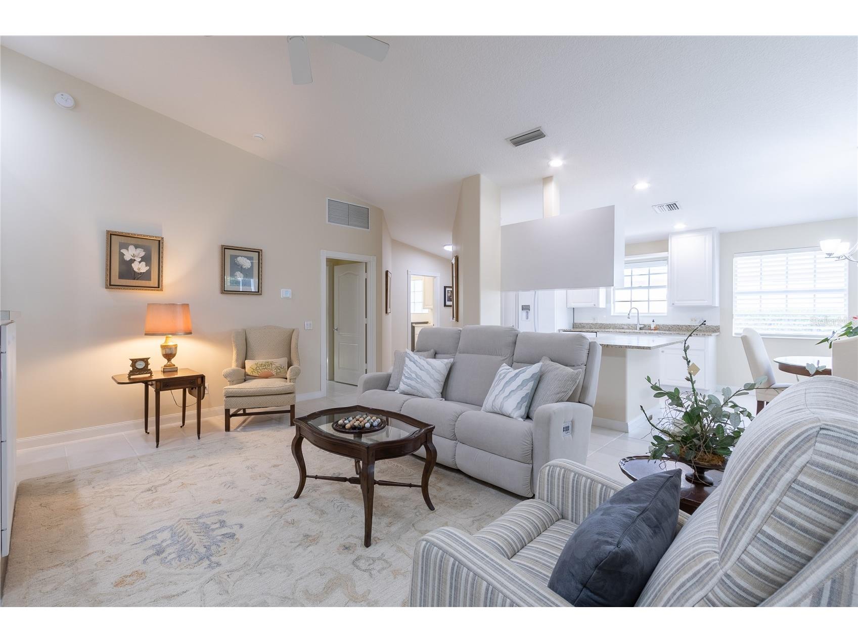 8876 Estepona Court Sarasota FL 34238 A4682408 image14