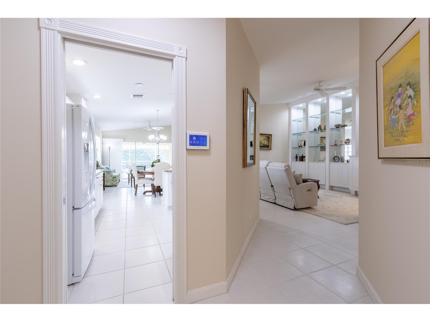 8876 Estepona Court Sarasota FL 34238 A4682408 image2