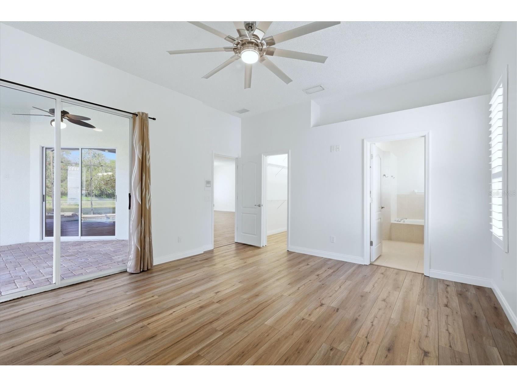 8876 Huntington Pointe Drive Sarasota FL 34238 A4685082 image20