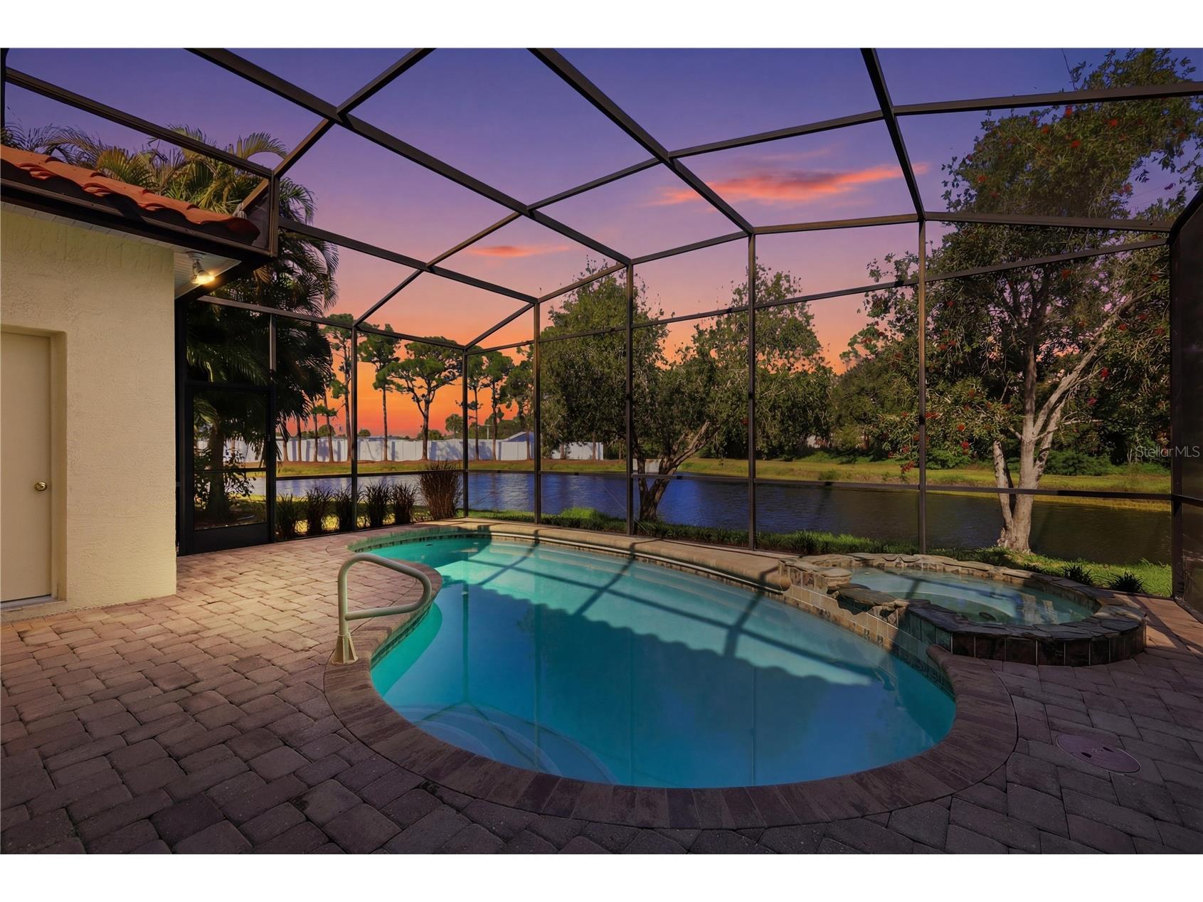 8876 Huntington Pointe Drive Sarasota FL 34238 A4685082 image33