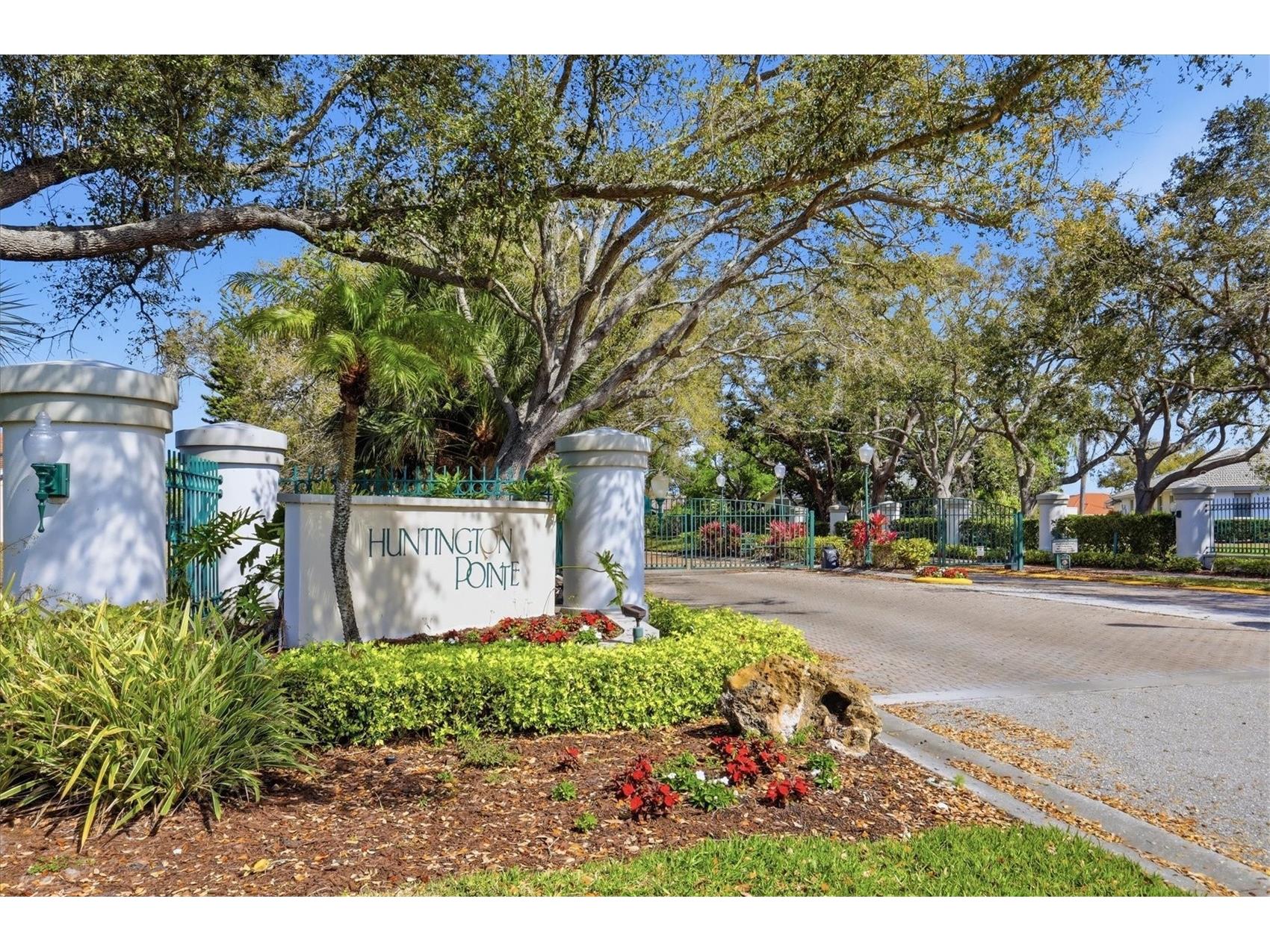 8876 Huntington Pointe Drive Sarasota FL 34238 A4685082 image37