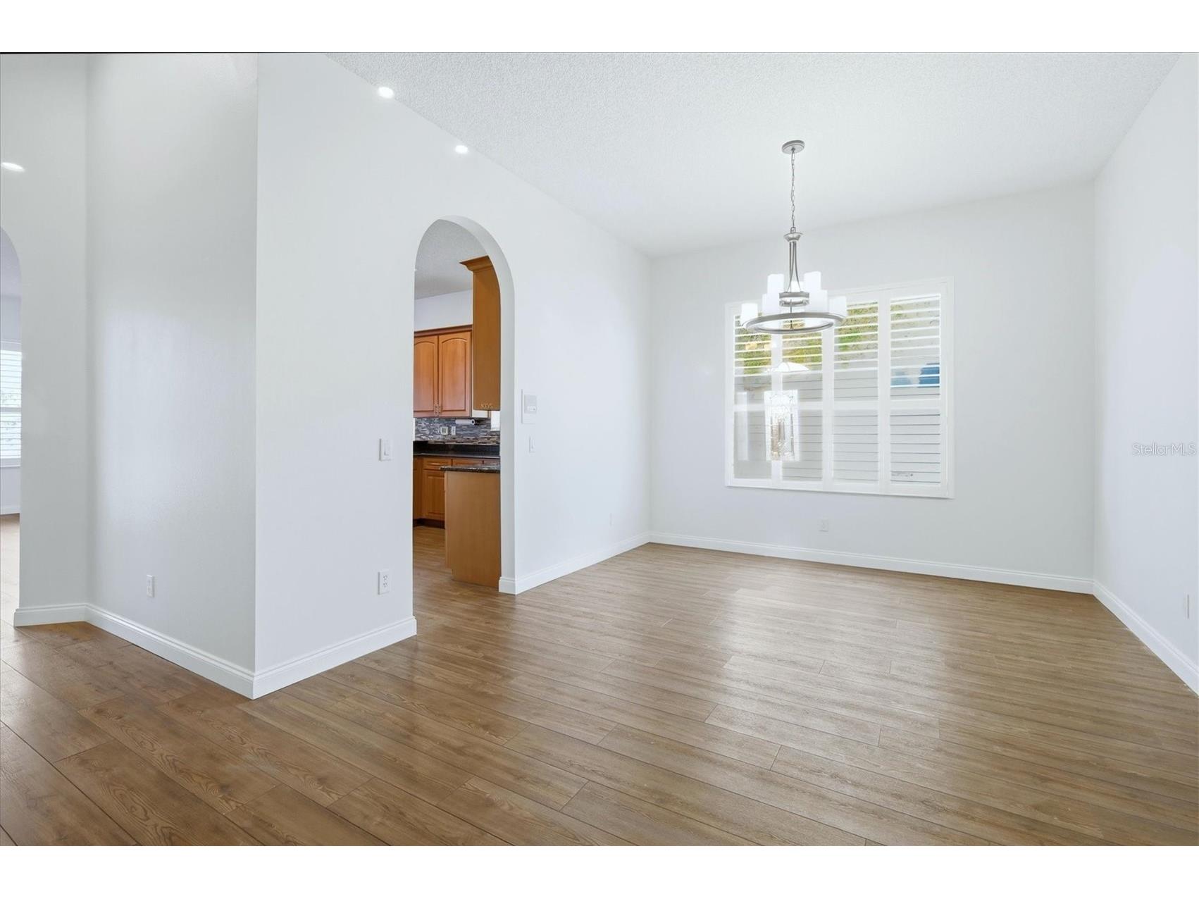 8876 Huntington Pointe Drive Sarasota FL 34238 A4685082 image8