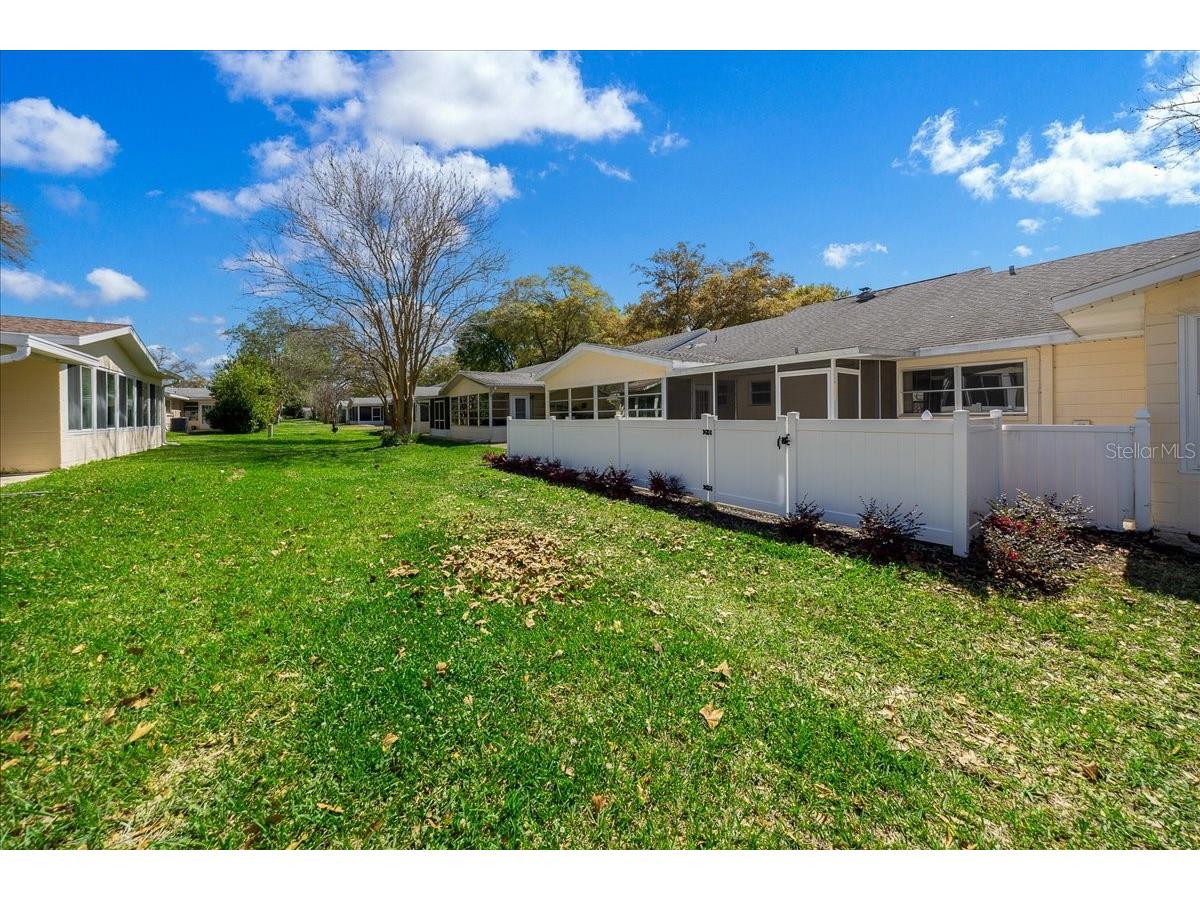 8877 SW 96th Street #B Ocala FL 34481 OM720574 image32