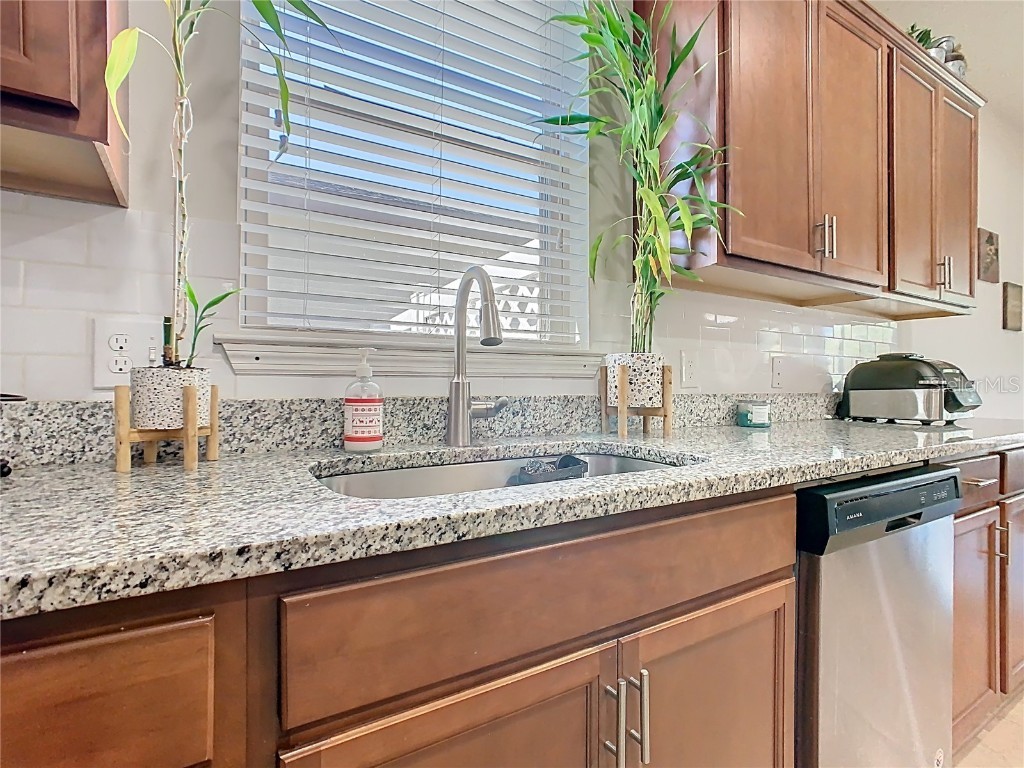 8878 Hinsdale Heights Drive Polk City FL 33868 S5137268 image11