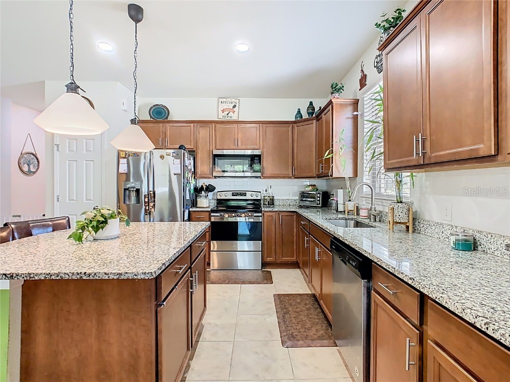 8878 Hinsdale Heights Drive Polk City FL 33868 S5137268 image12