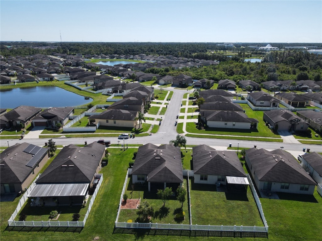 8878 Hinsdale Heights Drive Polk City FL 33868 S5137268 image60