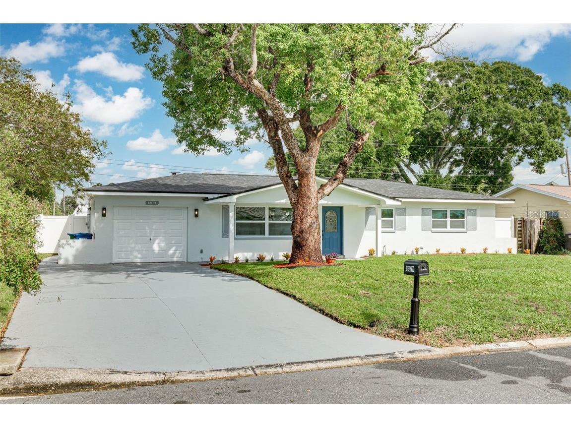 8879 111th Street Seminole FL 33772 U8213094 image1