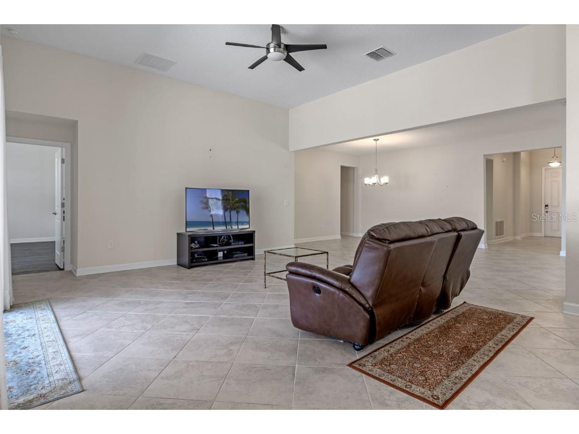 8879 Backspin Lane Davenport FL 33896 S5133213 image16