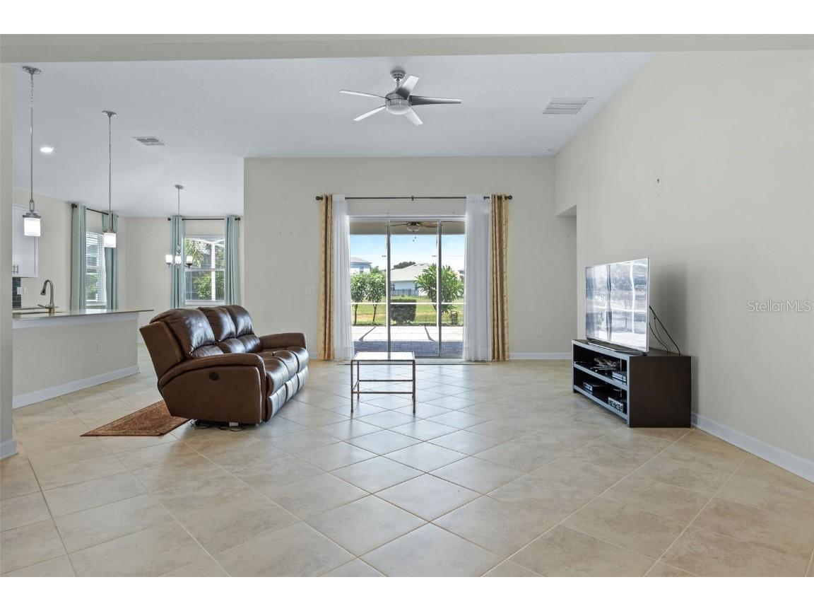 8879 Backspin Lane Davenport FL 33896 S5133213 image17