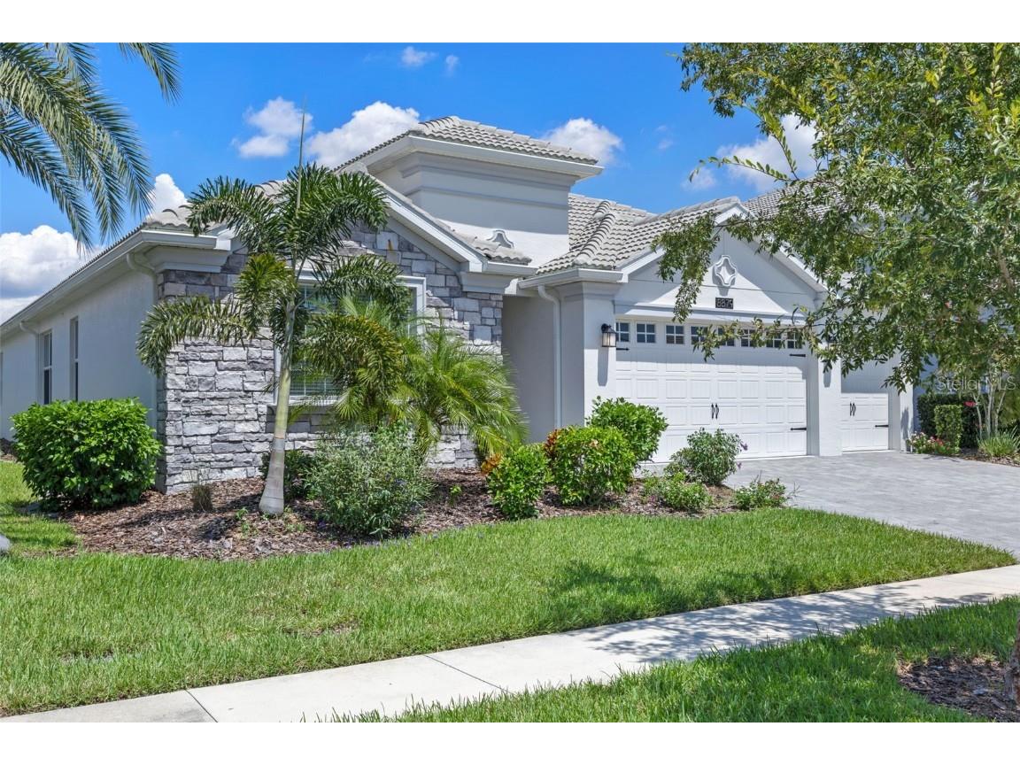 8879 Backspin Lane Davenport FL 33896 S5133213 image4