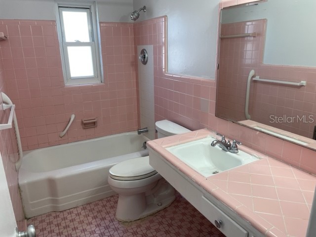 888 14th Avenue S Saint Petersburg FL 33701 TB8512990 image19