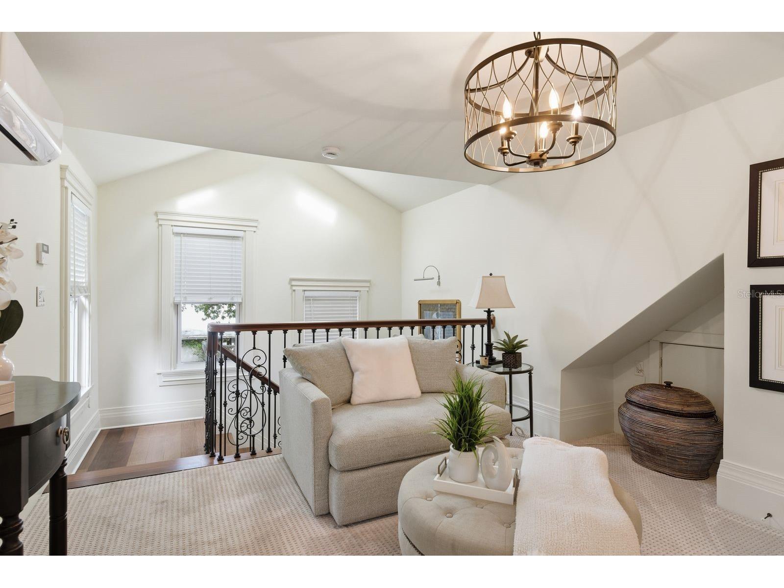 888 16th Avenue N Saint Petersburg FL 33704 TB8512953 image36